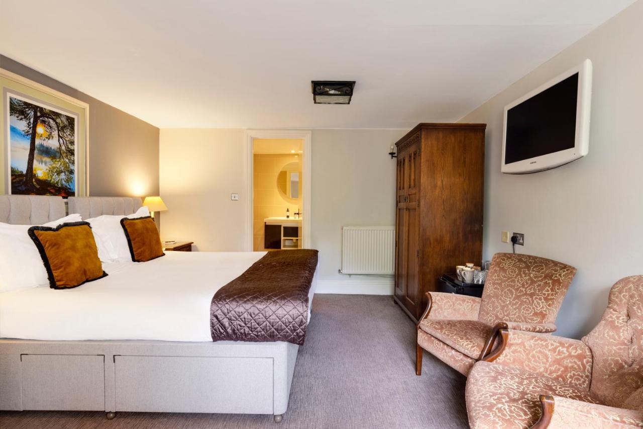 Karma Salford Hall Hotel سالفورد برايرس المظهر الخارجي الصورة